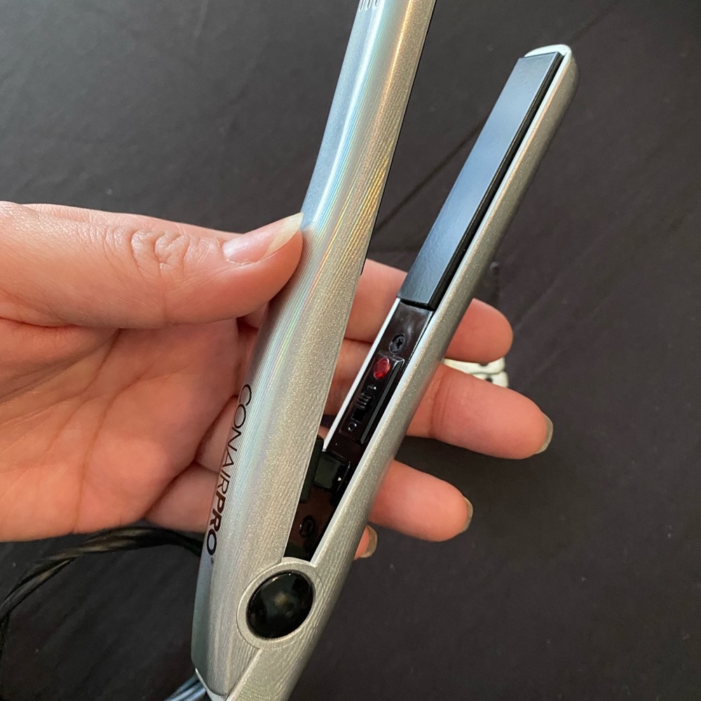 Mini con air pro straightener